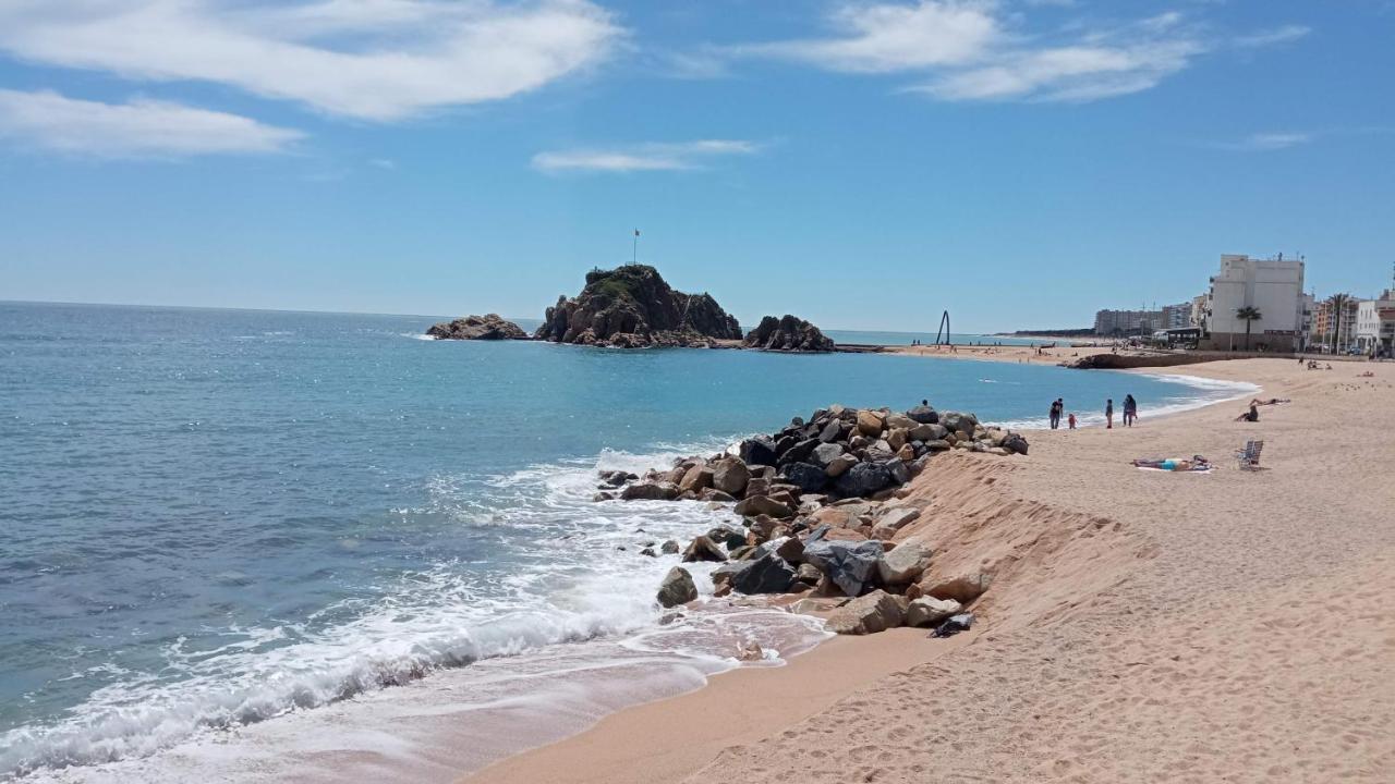 VILLA BLANCA 10 minutos de la Playa Costa brava Massanet De La Selva Exterior foto
