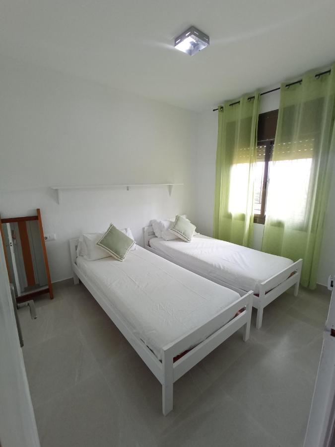 VILLA BLANCA 10 minutos de la Playa Costa brava Massanet De La Selva Exterior foto